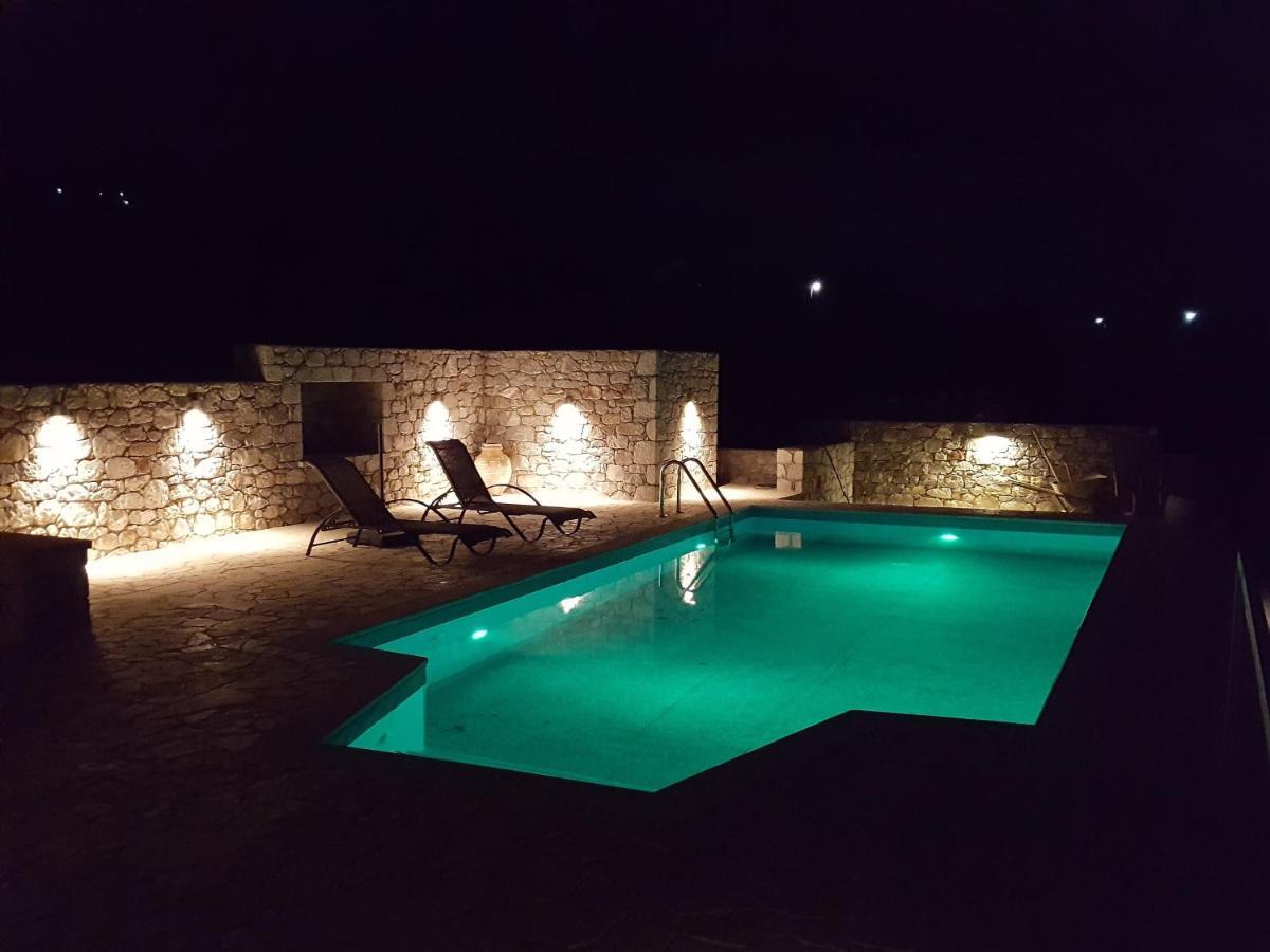 Rathimata Villas 스투파 외부 사진